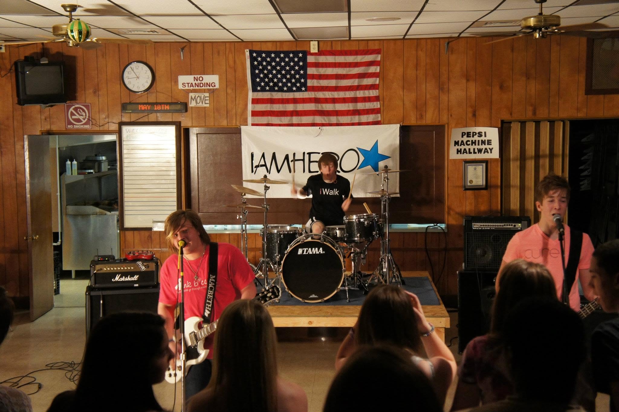 IAmHero photo 5