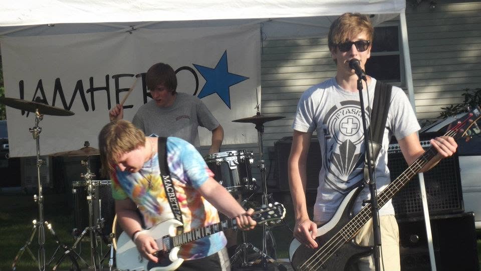 IAmHero photo 3